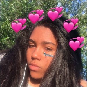 Meet your Posher, Semara